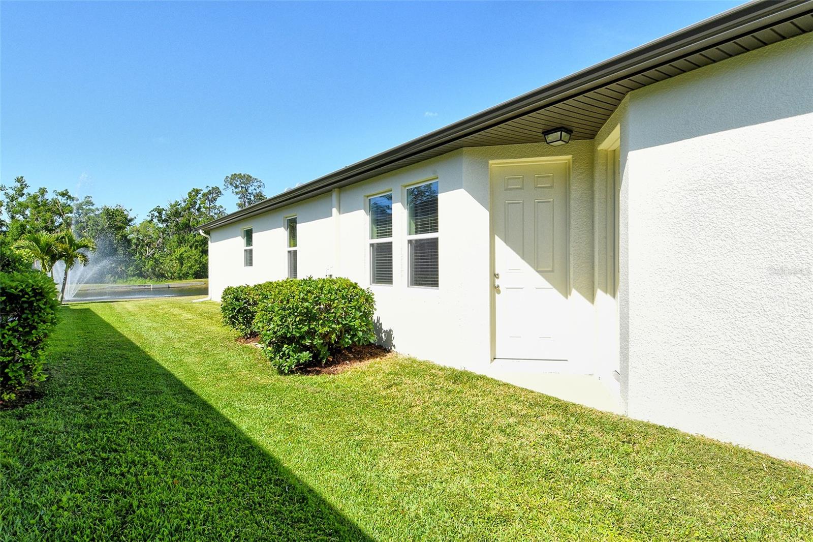Image 40 of 74 For 364 Grande Vista Boulevard