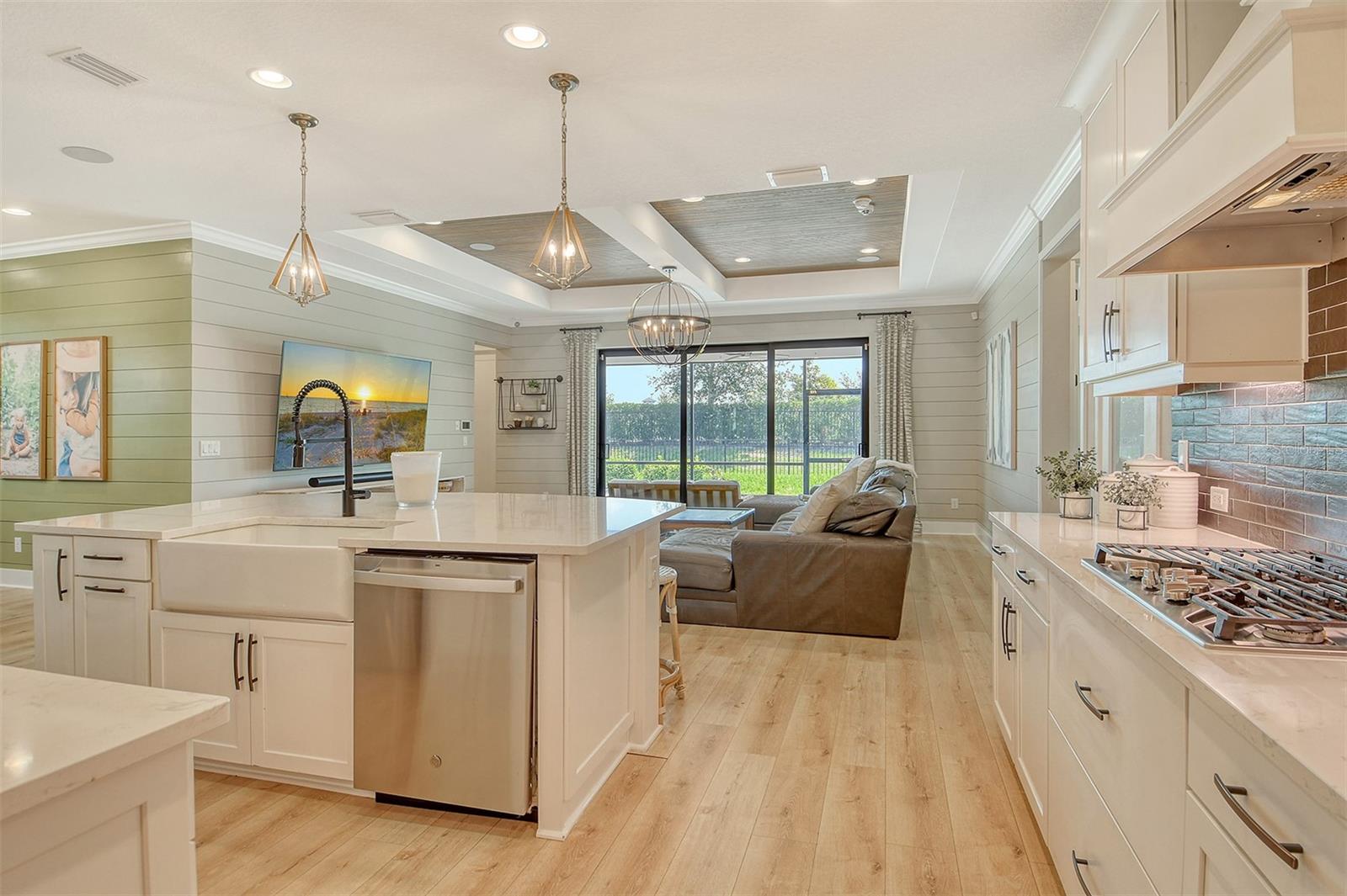 Image 16 of 61 For 1919 Woodleaf Hammock Court