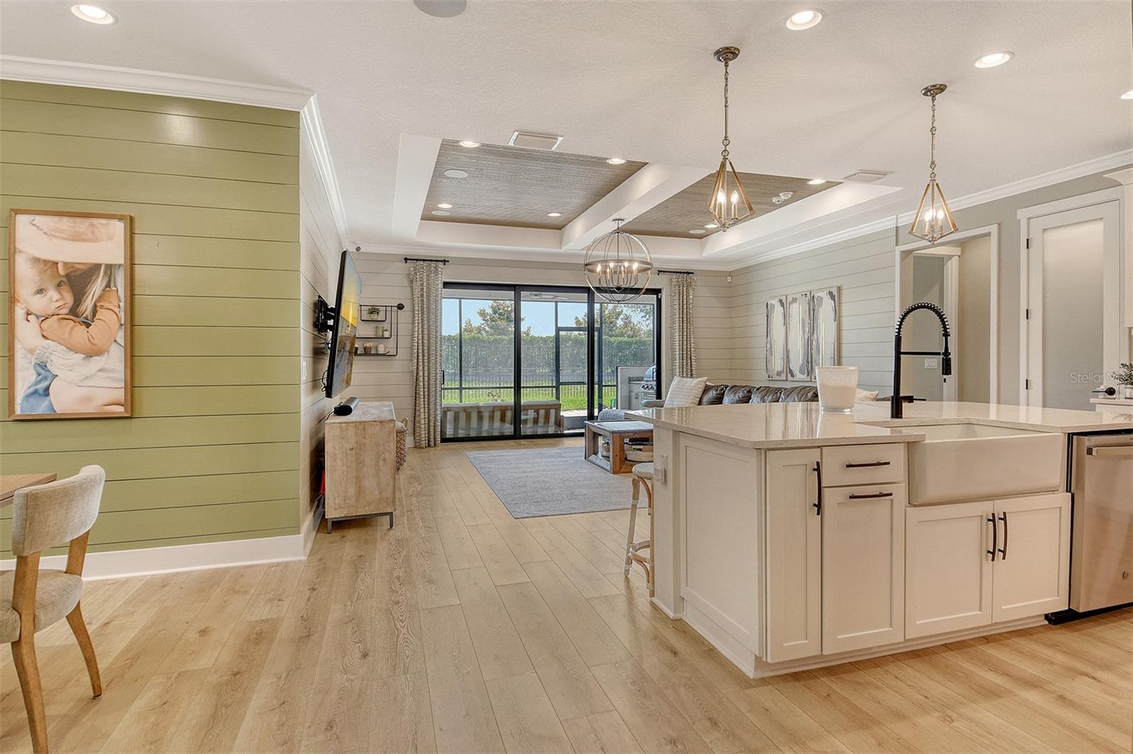 Image 4 of 61 For 1919 Woodleaf Hammock Court