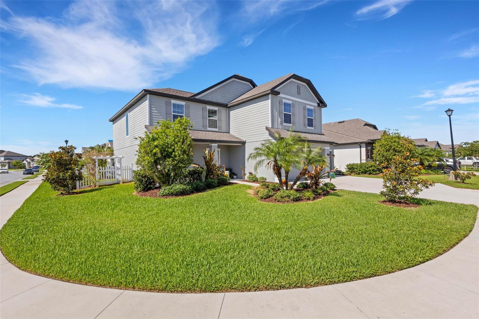 Image 2 of 48 For 2332 Mizner Bay Avenue