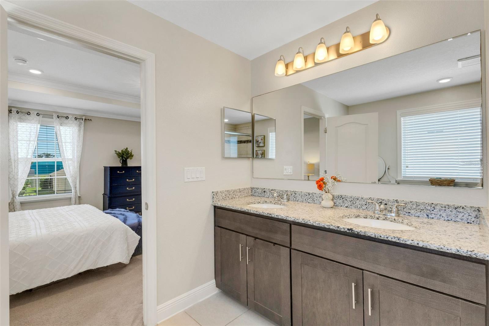 Image 31 of 48 For 2332 Mizner Bay Avenue