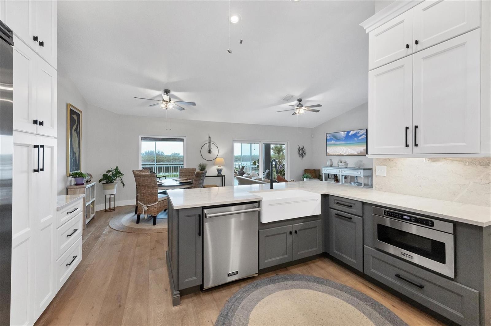 Image 20 of 69 For 4844 14th Avenue E