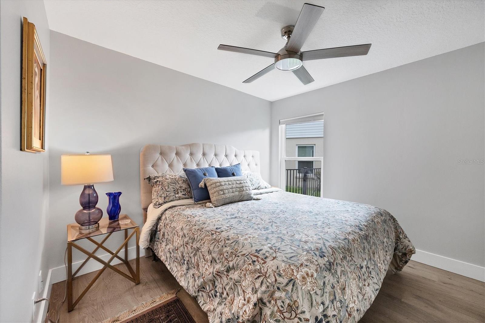 Image 36 of 69 For 4844 14th Avenue E