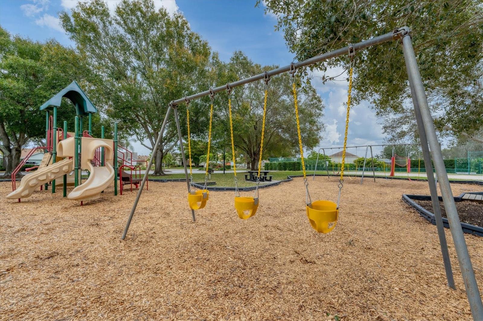 Image 65 of 69 For 4844 14th Avenue E