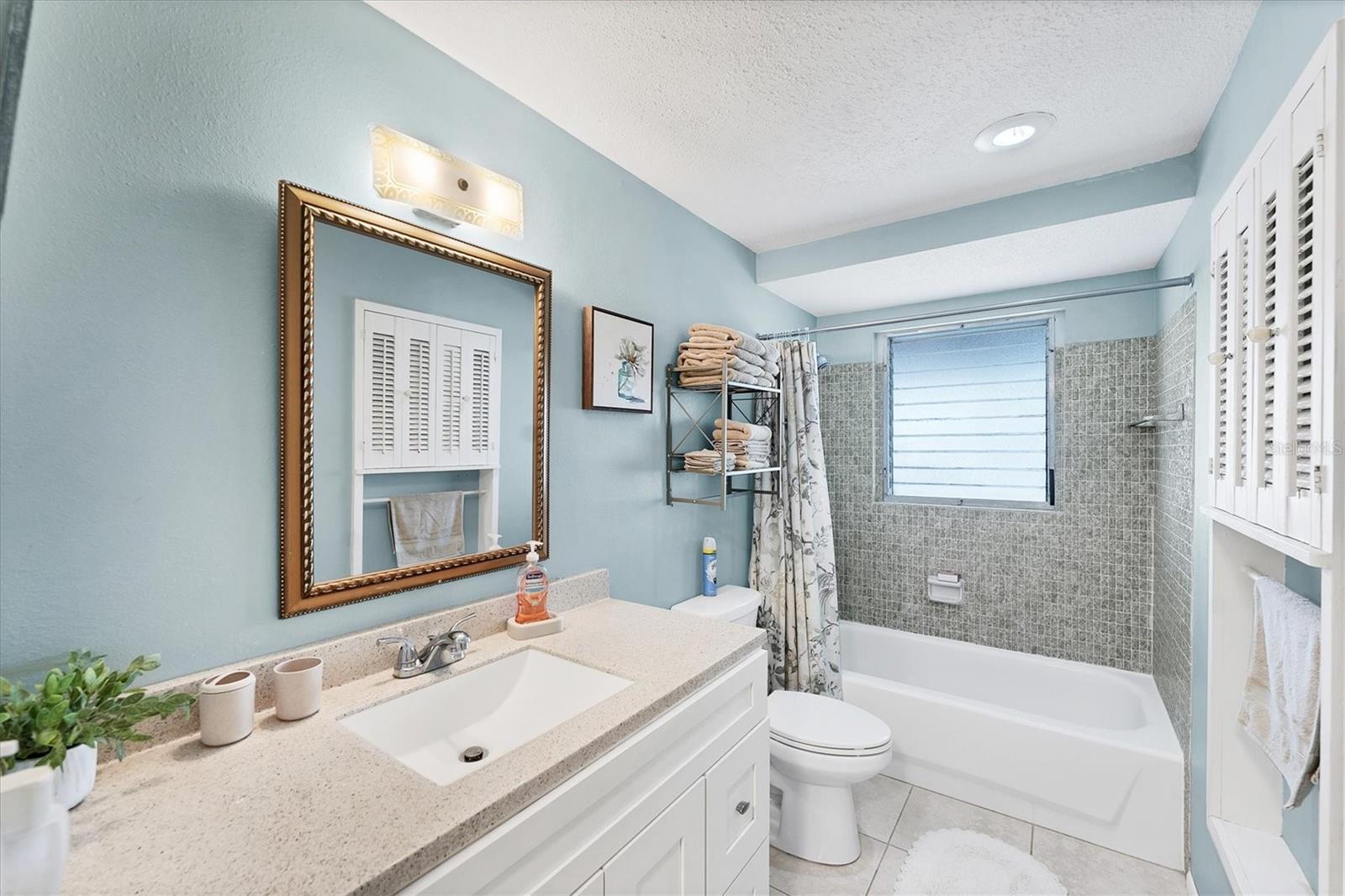 Image 17 of 22 For 4535 Maceachen Boulevard