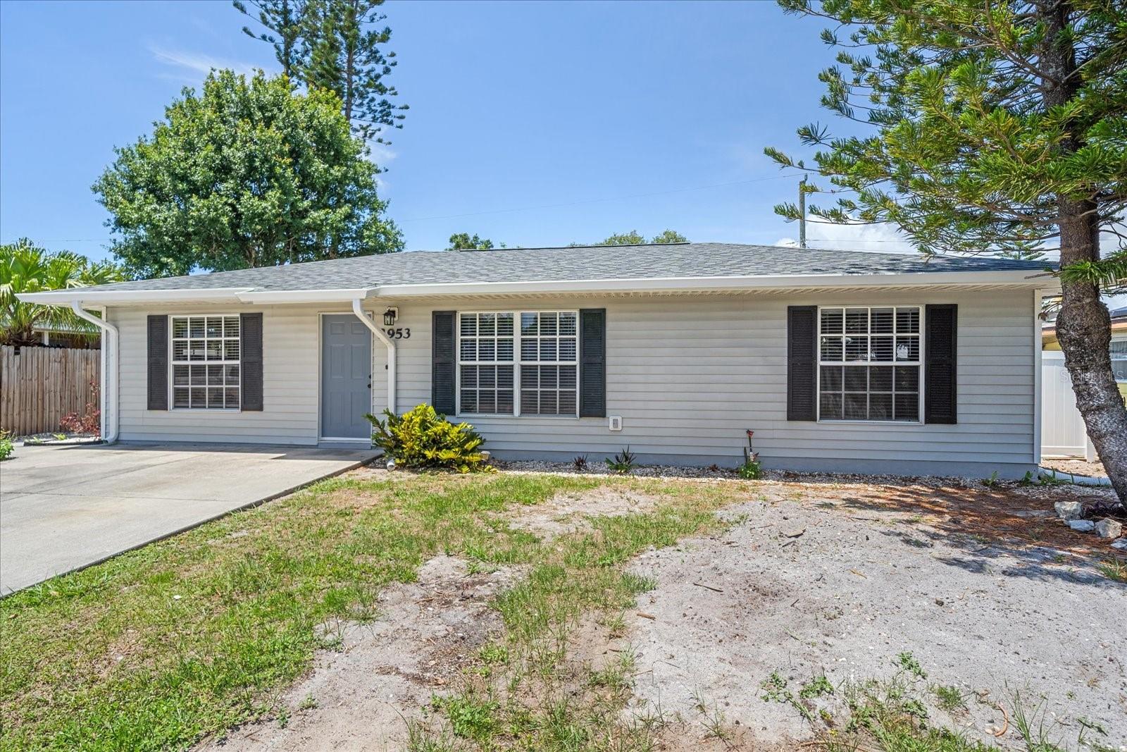 Image 36 of 36 For 2953 Oak Street