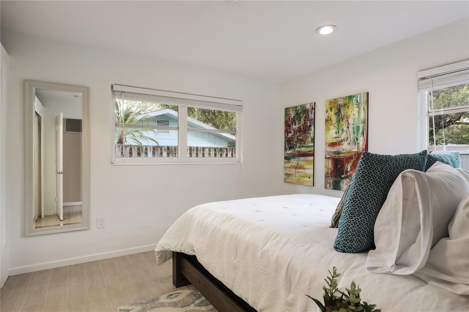 Image 14 of 26 For 2266 Clematis Street