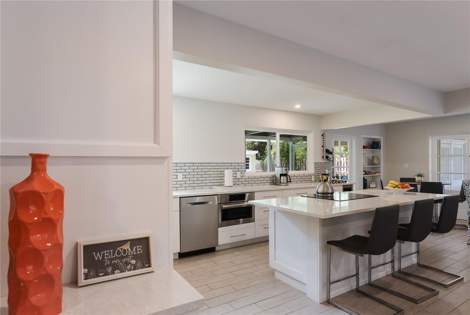 Image 8 of 26 For 2266 Clematis Street