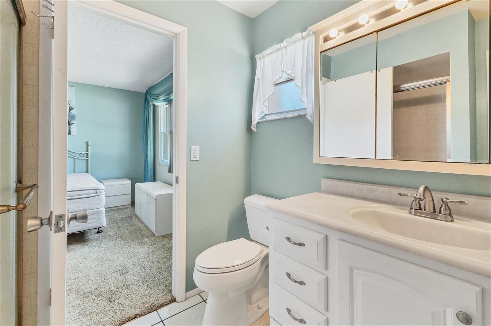Image 11 of 32 For 3816 Blue Stone Way 97