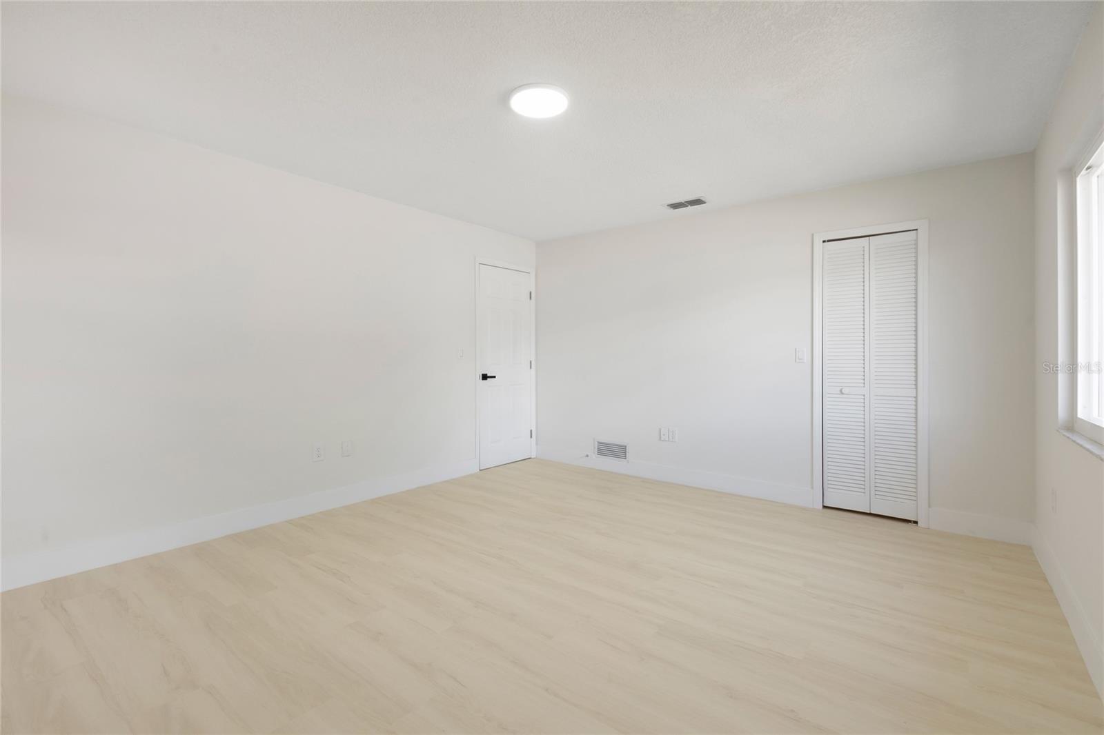 Image 19 of 39 For 6572 Mauna Loa Boulevard
