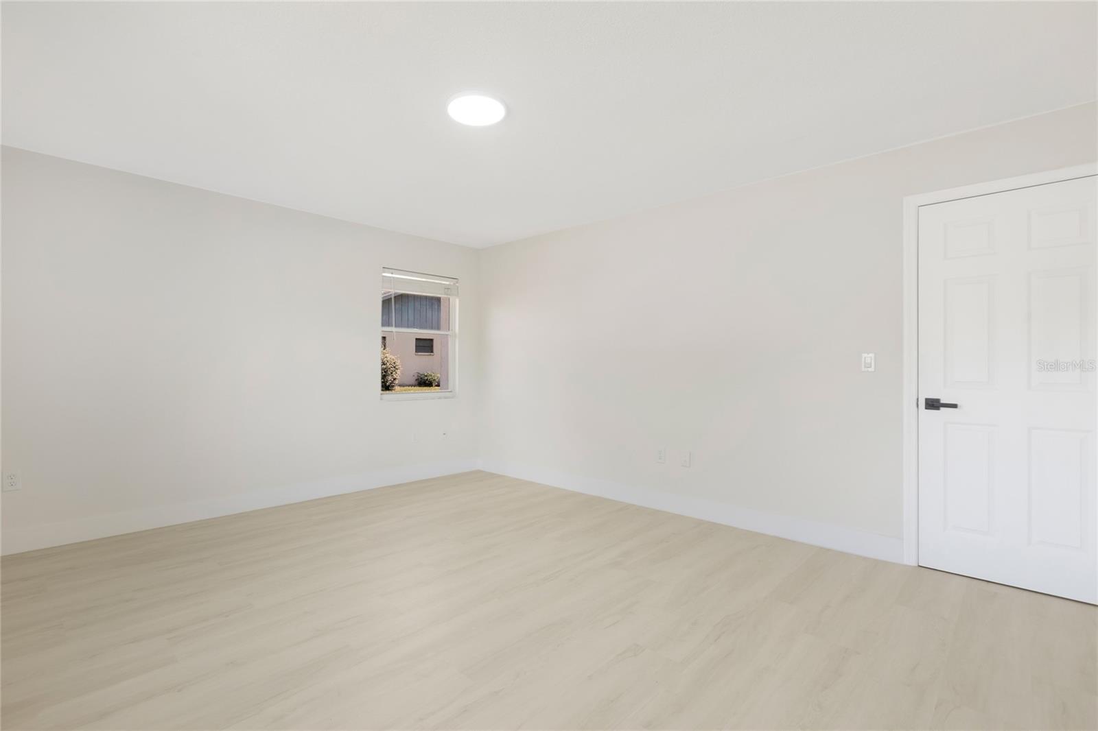 Image 20 of 39 For 6572 Mauna Loa Boulevard