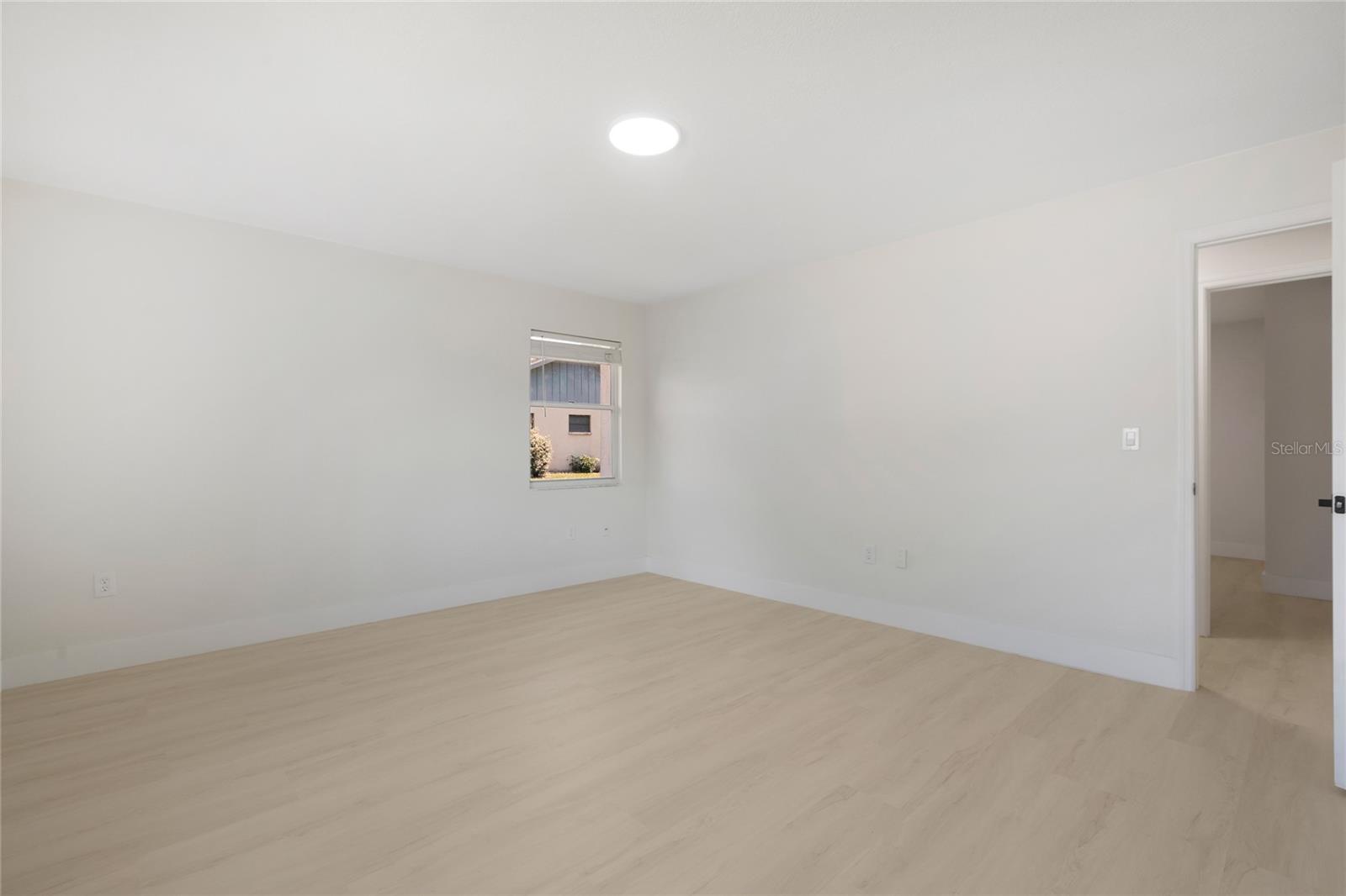 Image 21 of 39 For 6572 Mauna Loa Boulevard