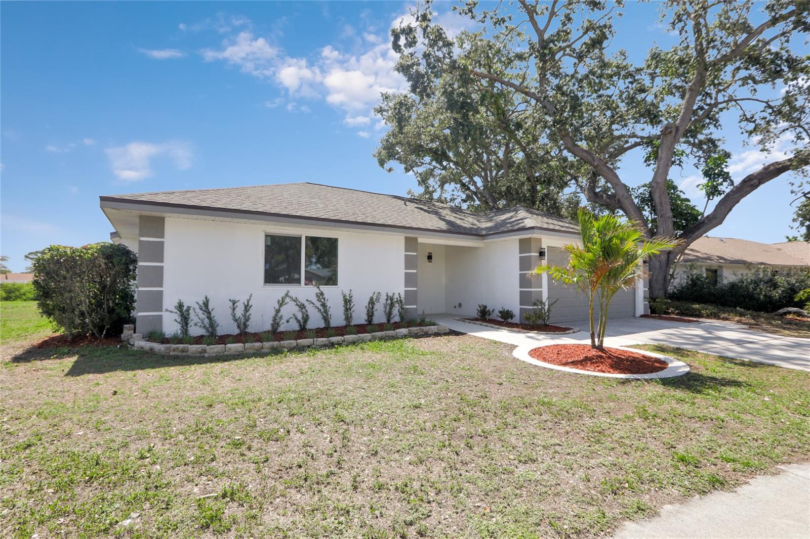 Image 3 of 39 For 6572 Mauna Loa Boulevard