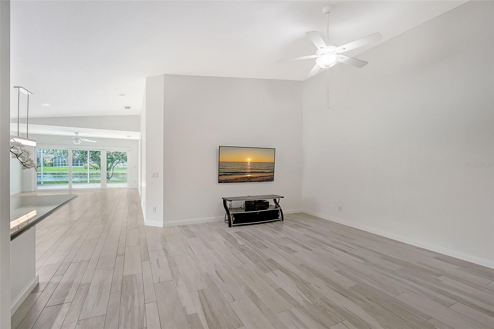 Image 6 of 37 For 5787 Ivrea Drive