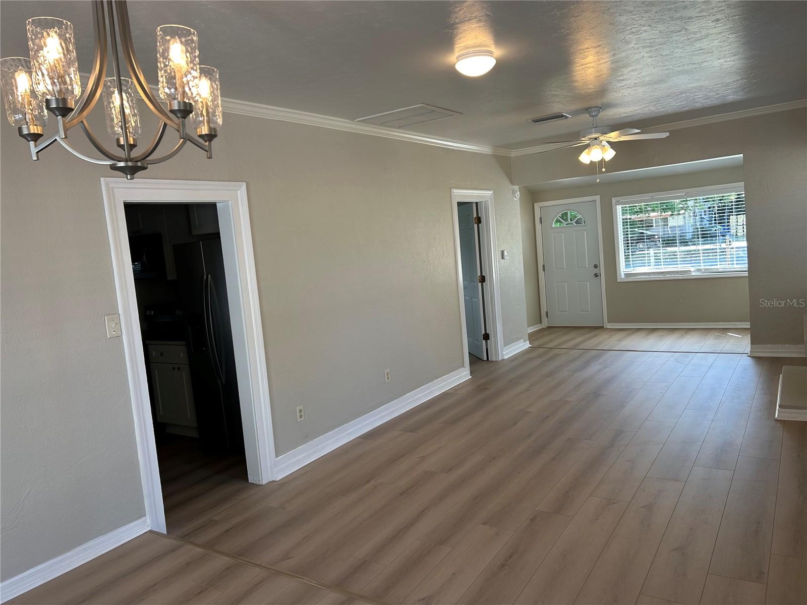 Image 11 of 15 For 929 23rd Street W