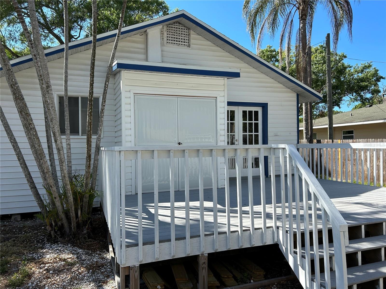 Image 14 of 15 For 929 23rd Street W