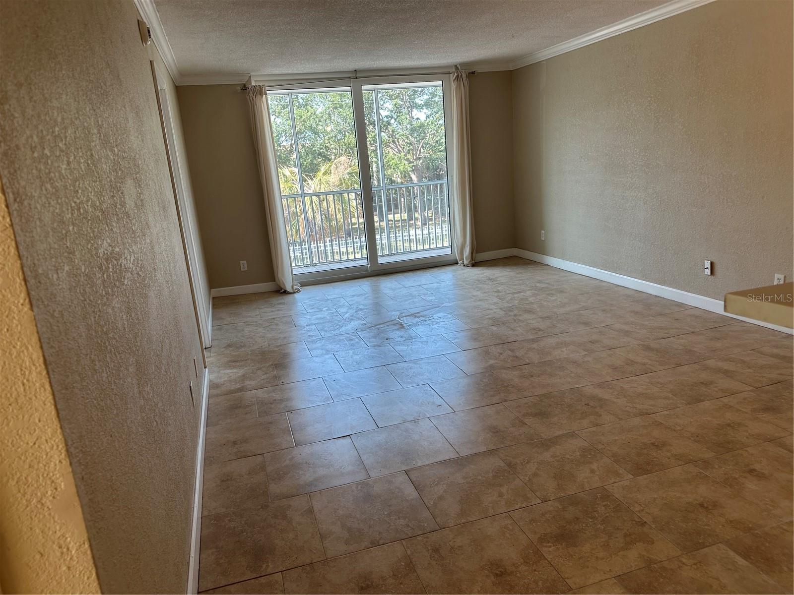 Image 5 of 13 For 2650 Coconut Bay Lane 521