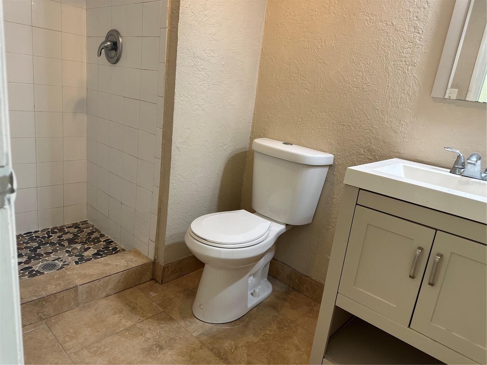 Image 7 of 13 For 2650 Coconut Bay Lane 521