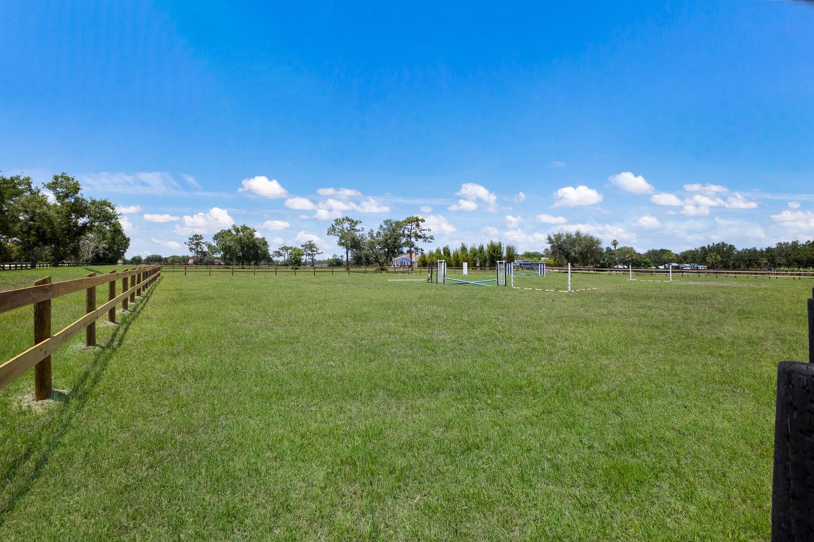 Image 17 of 19 For 75th Avenue E
