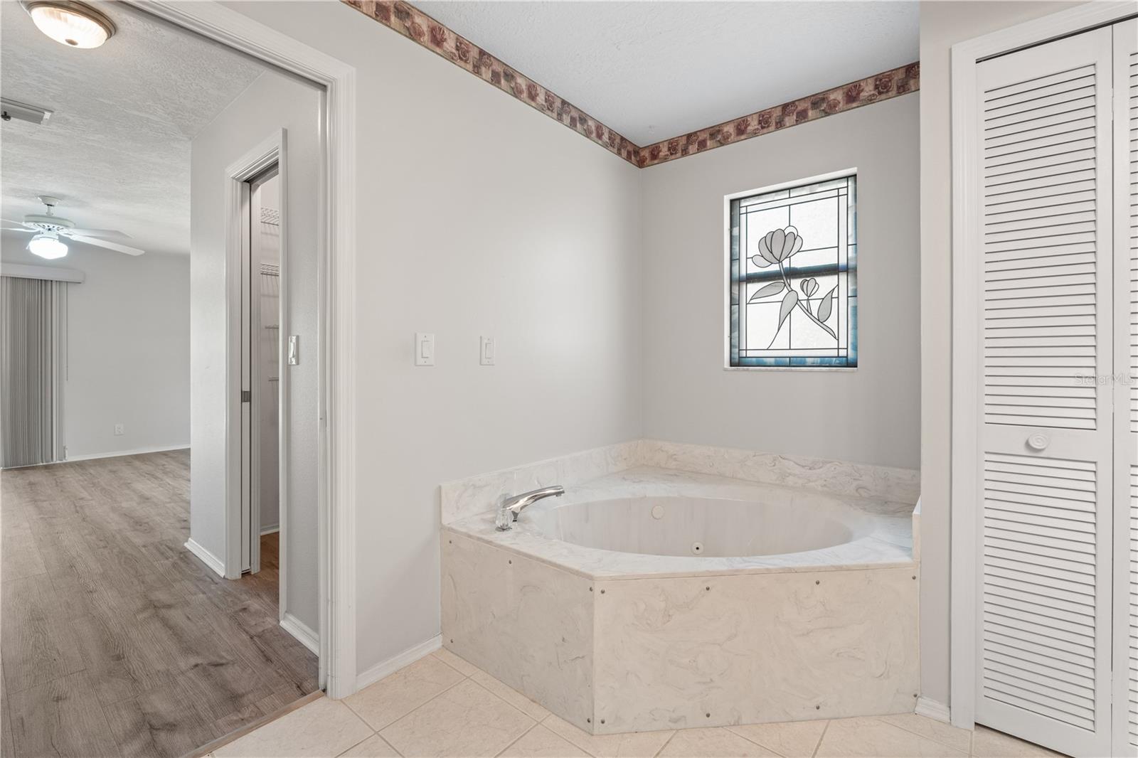 Image 15 of 25 For 4622 34th Court E
