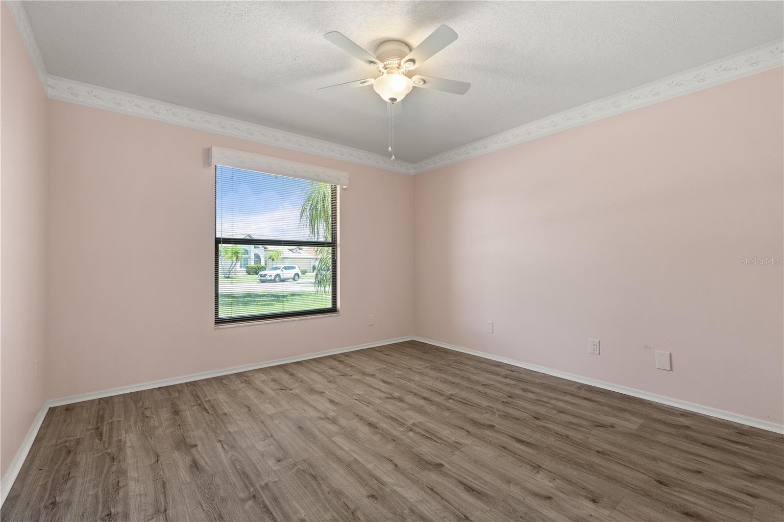 Image 16 of 25 For 4622 34th Court E