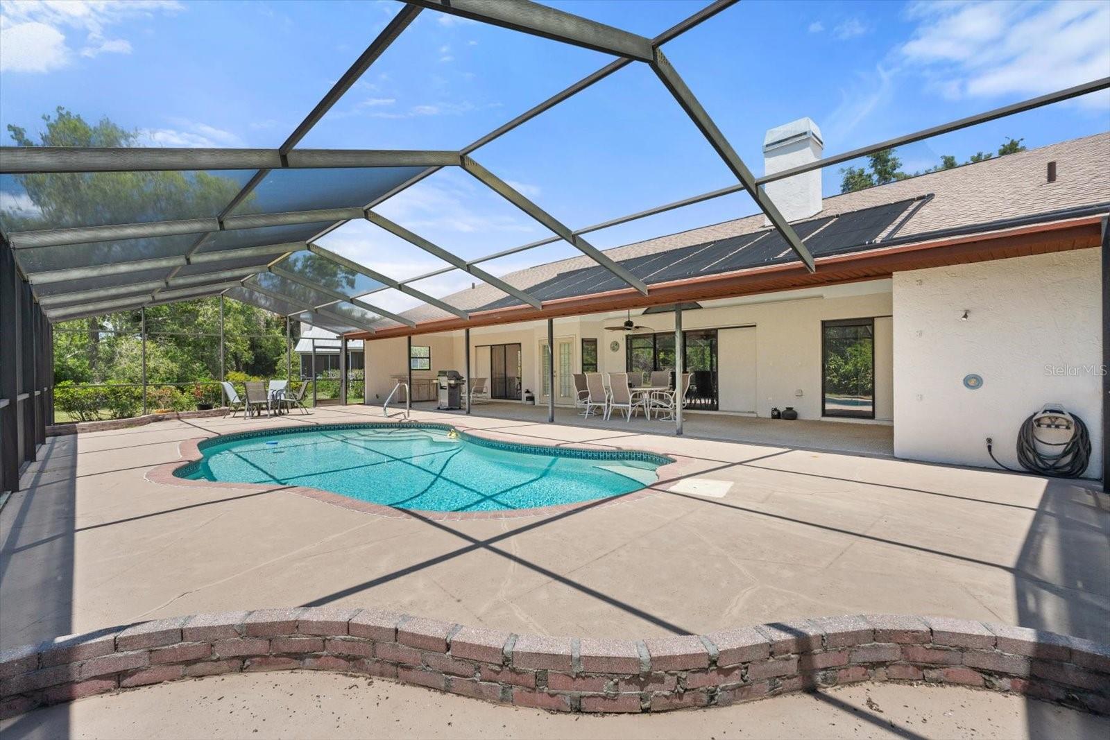 Image 2 of 25 For 4622 34th Court E