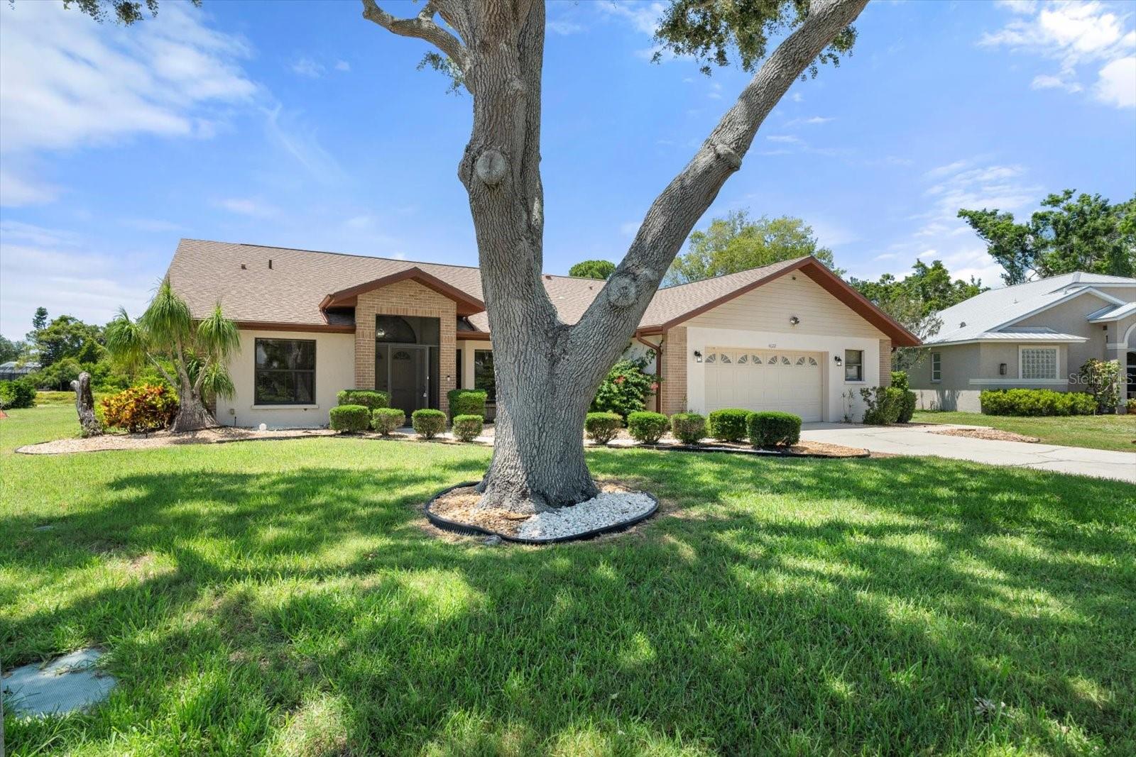 Image 3 of 25 For 4622 34th Court E