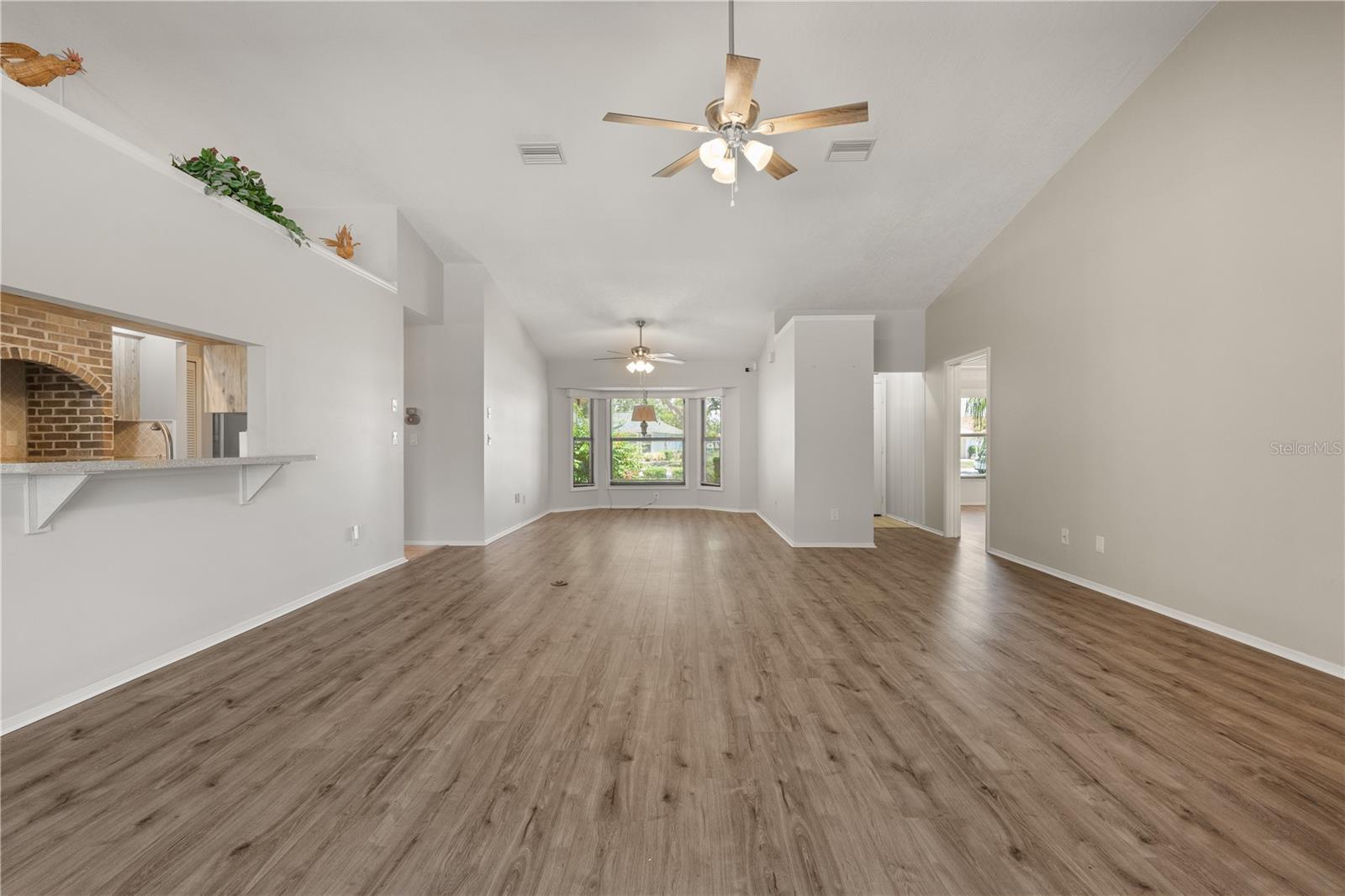 Image 6 of 25 For 4622 34th Court E