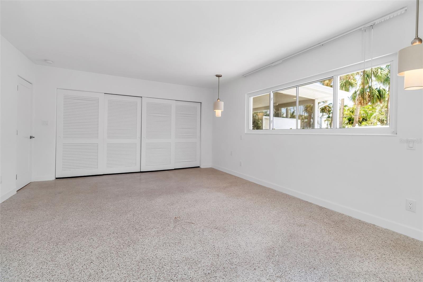 Image 40 of 73 For 130 Adams Drive