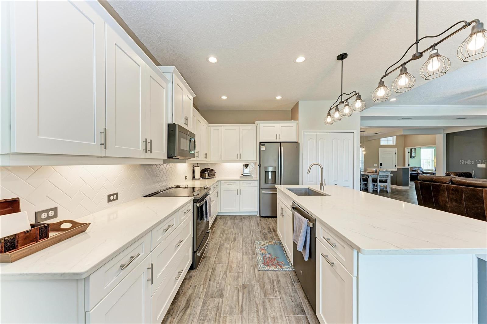 Image 10 of 56 For 1219 Thornbury Drive