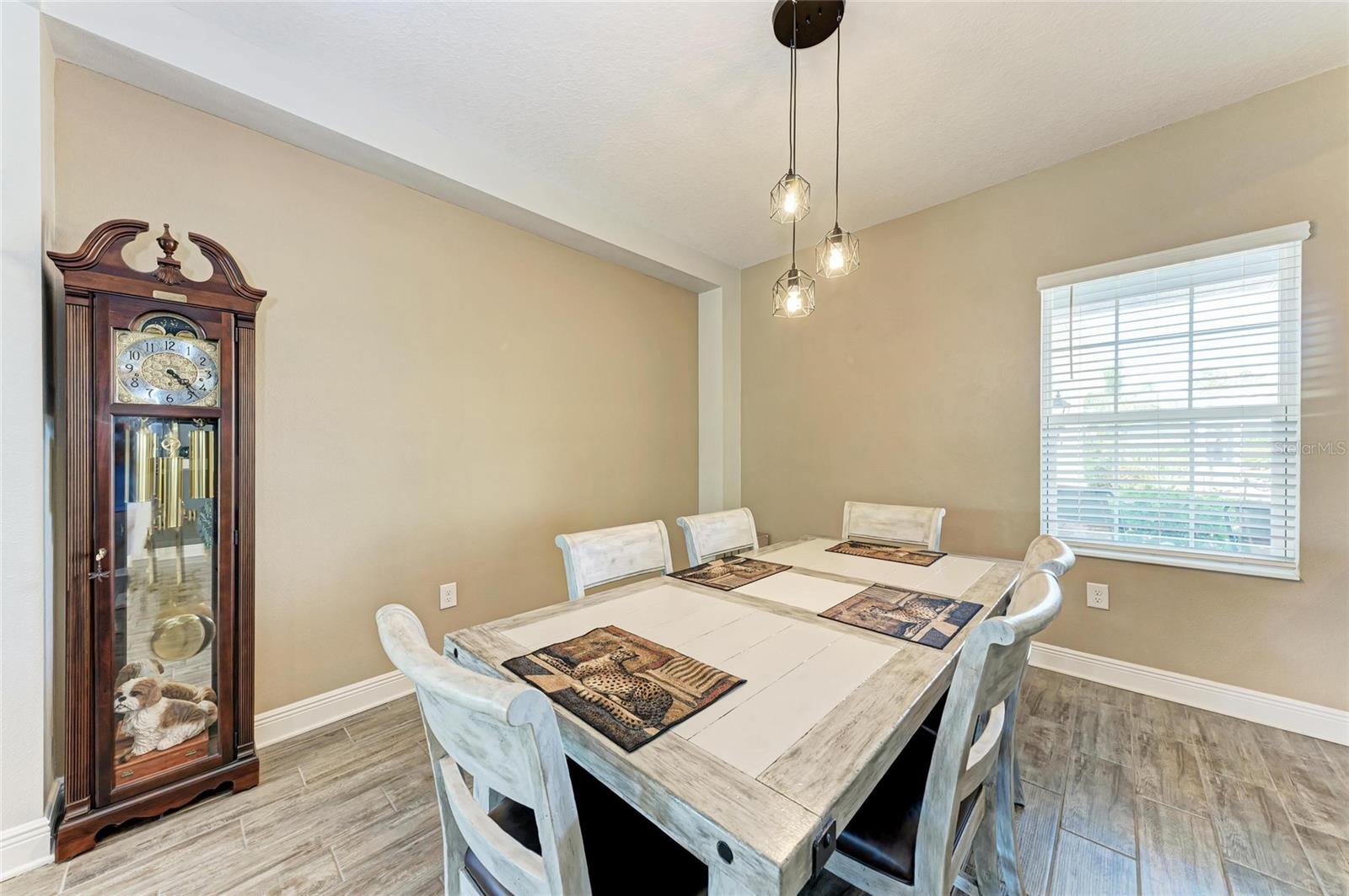 Image 13 of 56 For 1219 Thornbury Drive