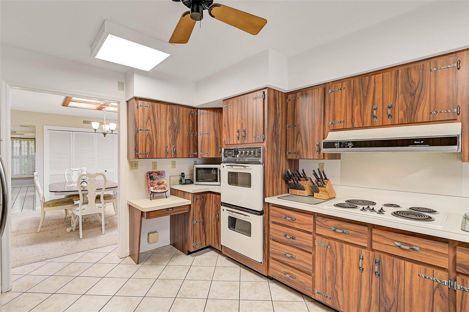Image 20 of 37 For 3970 Prairie Dunes Drive