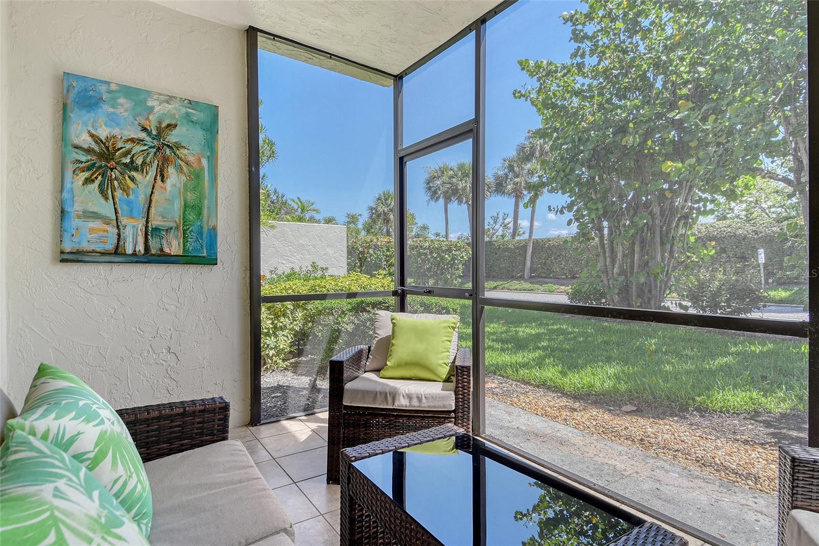 Image 21 of 45 For 2055 Gulf Of Mexico Drive G2-108