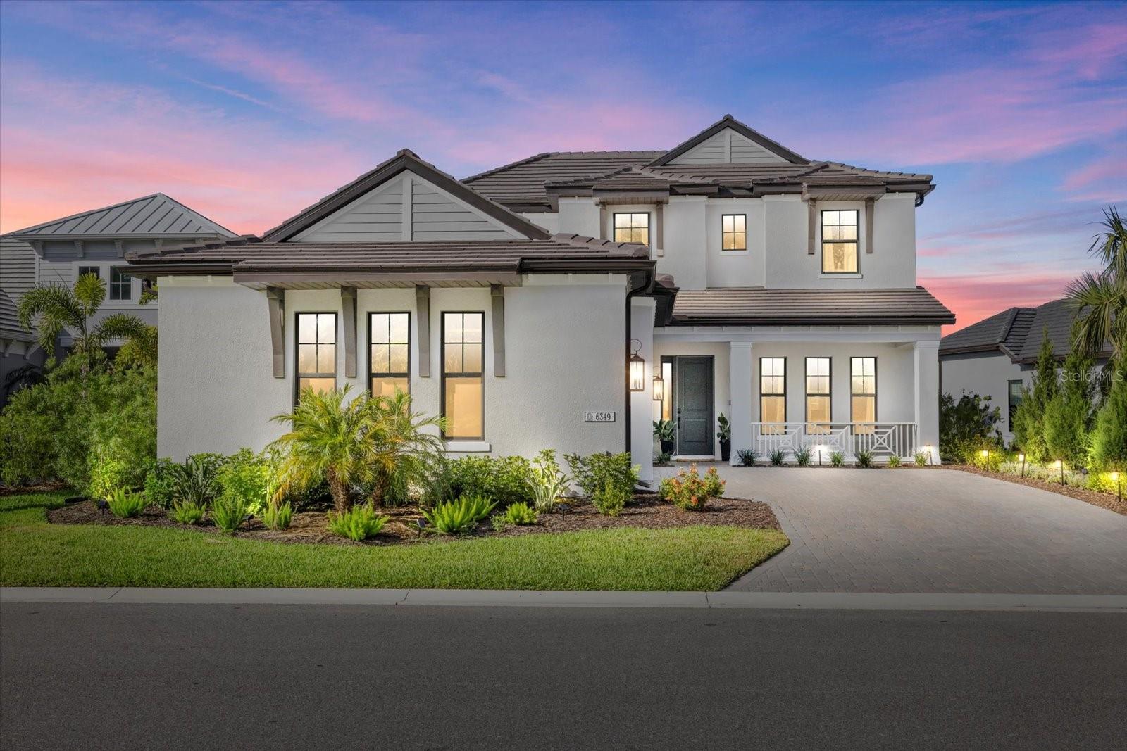Image 43 of 51 For 6349 Isla Del Ray Avenue