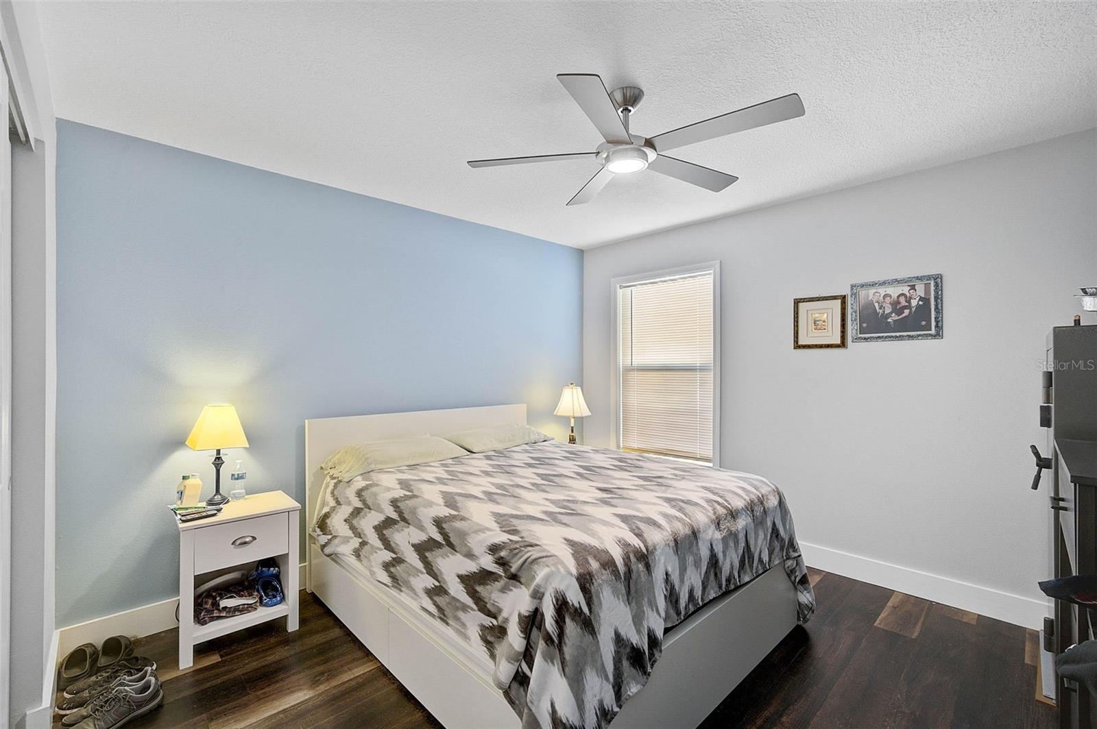 Image 21 of 46 For 5565 Sweetwater Oak Drive