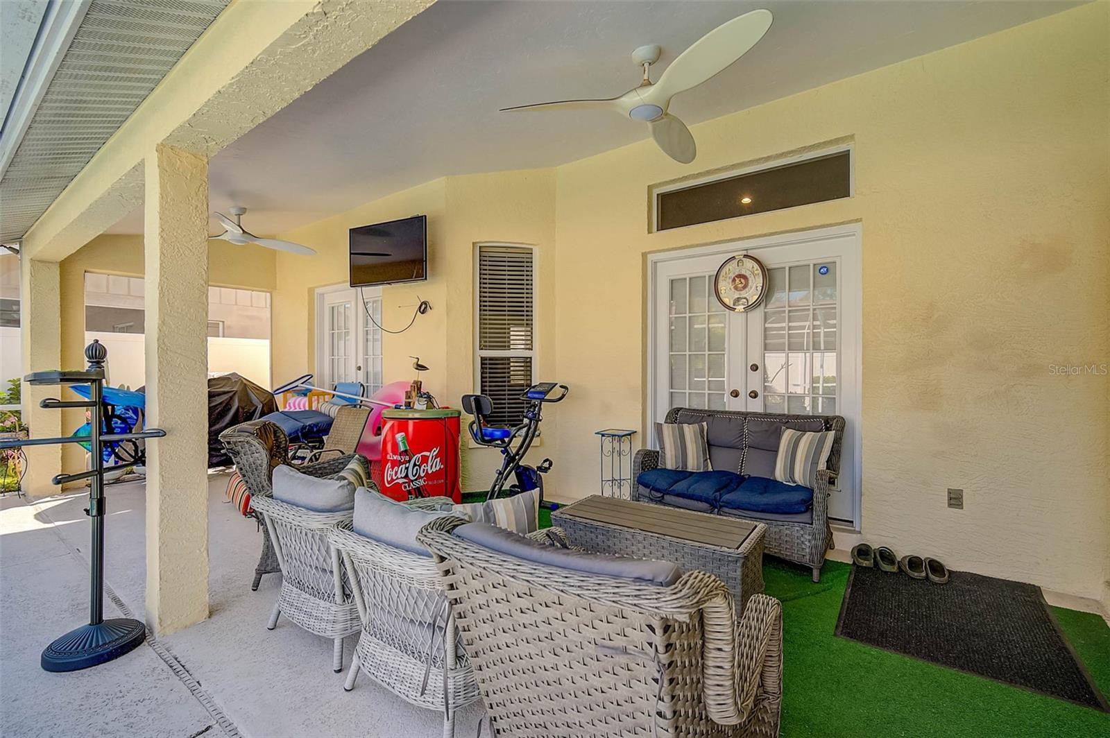 Image 29 of 46 For 5565 Sweetwater Oak Drive