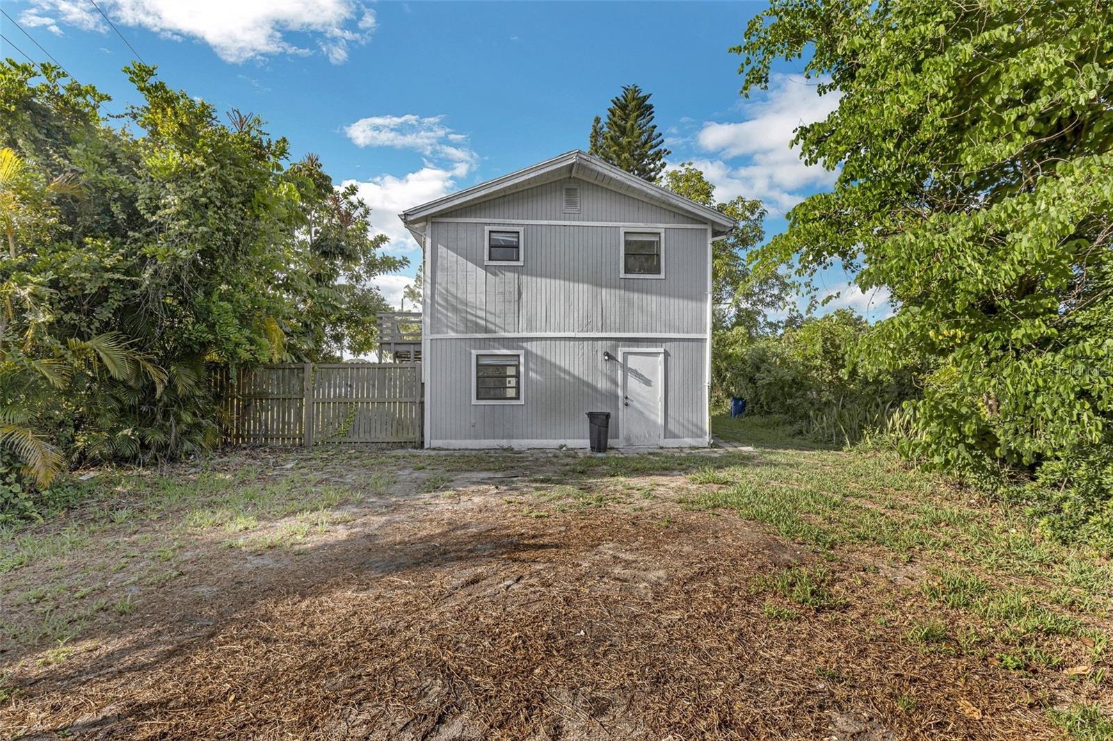 Image 33 of 35 For 1561 Laurel Drive
