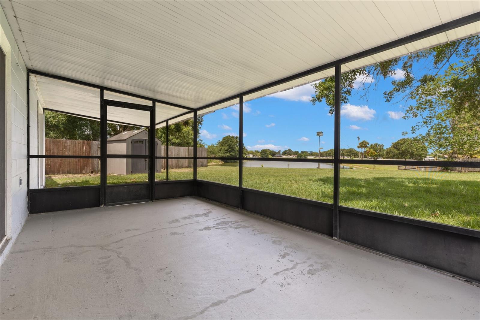 Image 22 of 28 For 1035 Axlewood Circle