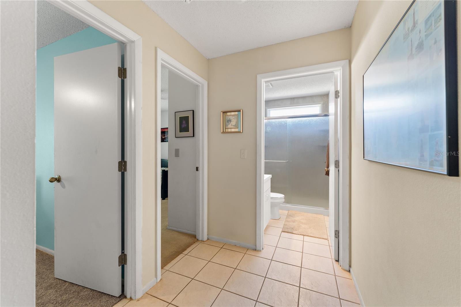 Image 10 of 25 For 712 68th Avenue W
