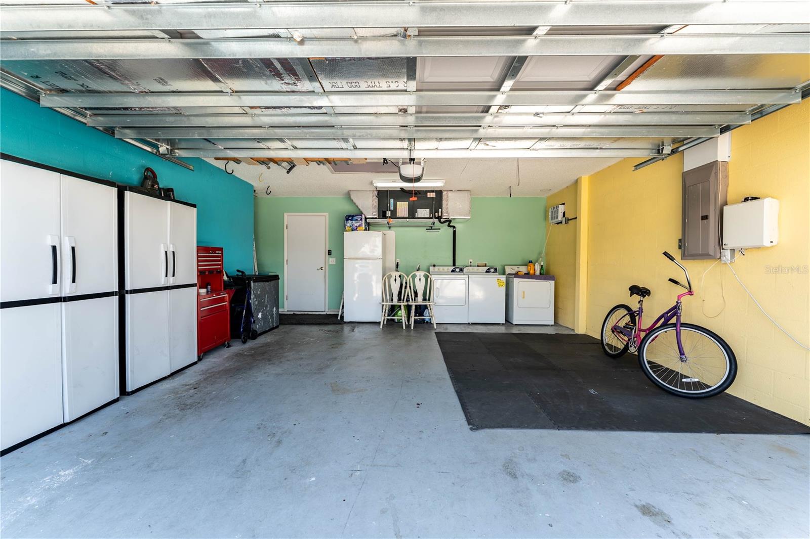 Image 19 of 25 For 712 68th Avenue W