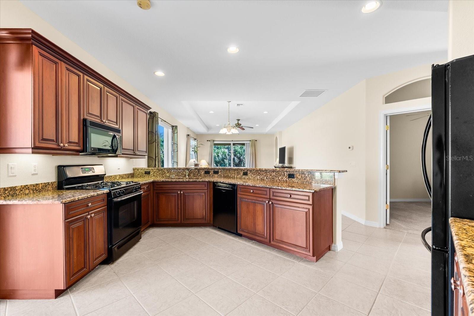 Image 10 of 50 For 138 Tiziano Way