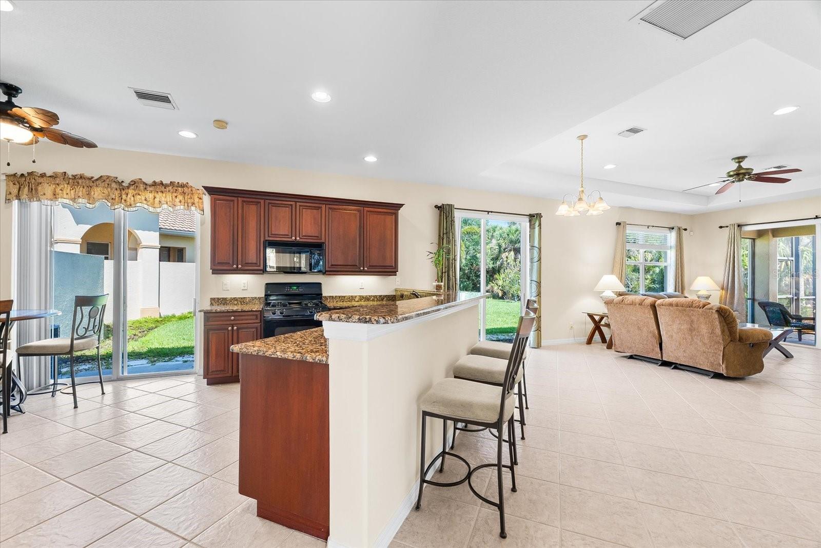 Image 5 of 50 For 138 Tiziano Way