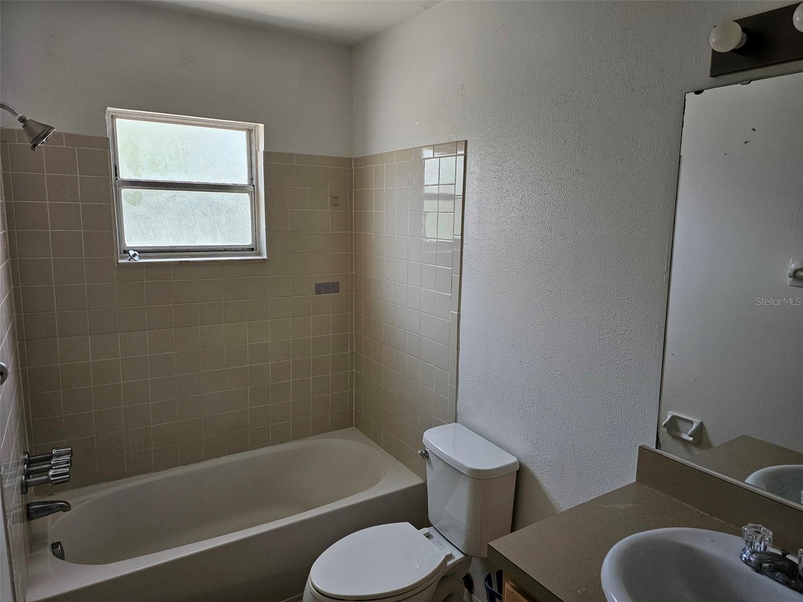 Image 11 of 15 For 5400 26th Street W F93