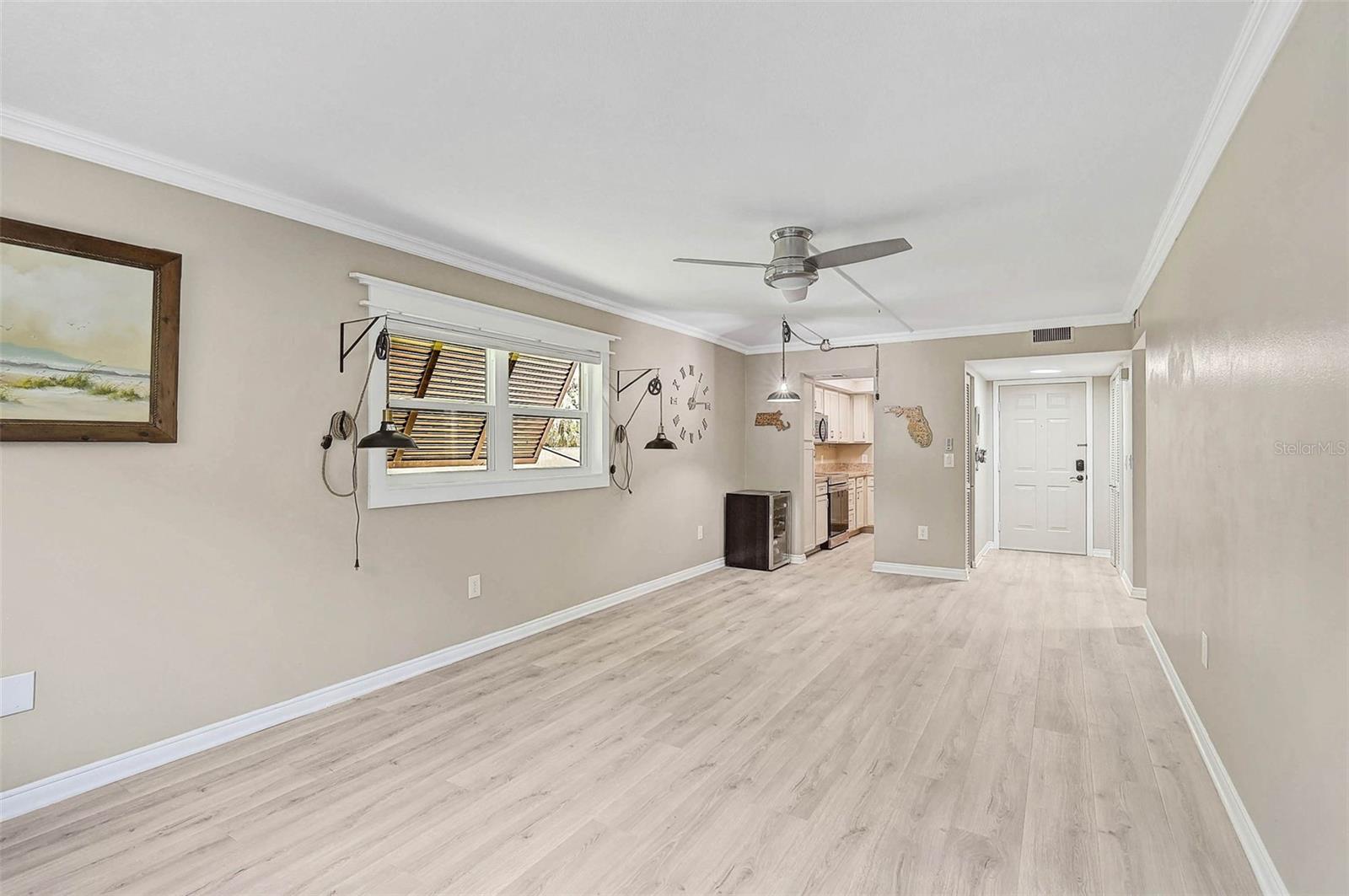 Image 4 of 21 For 7211 Cloister Drive 101