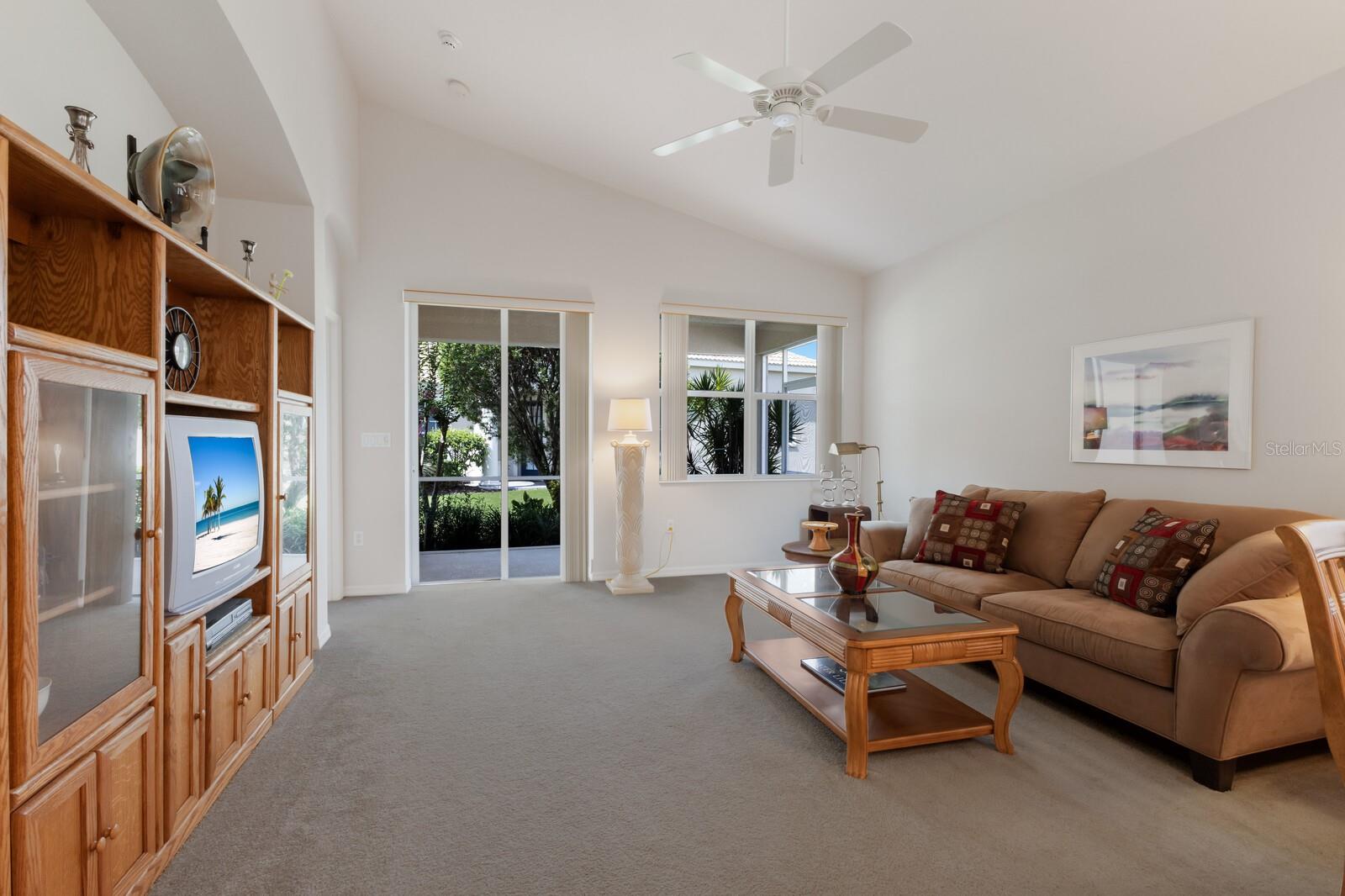 Image 7 of 43 For 7432 Birds Eye Terrace