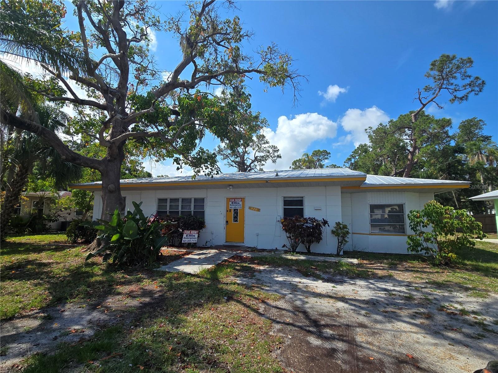 Details for 926 46th Street, SARASOTA, FL 34234