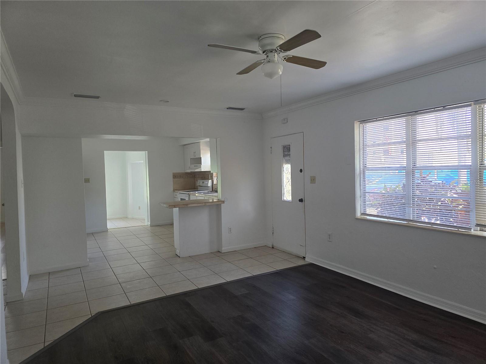 Image 3 of 13 For 926 46th Street