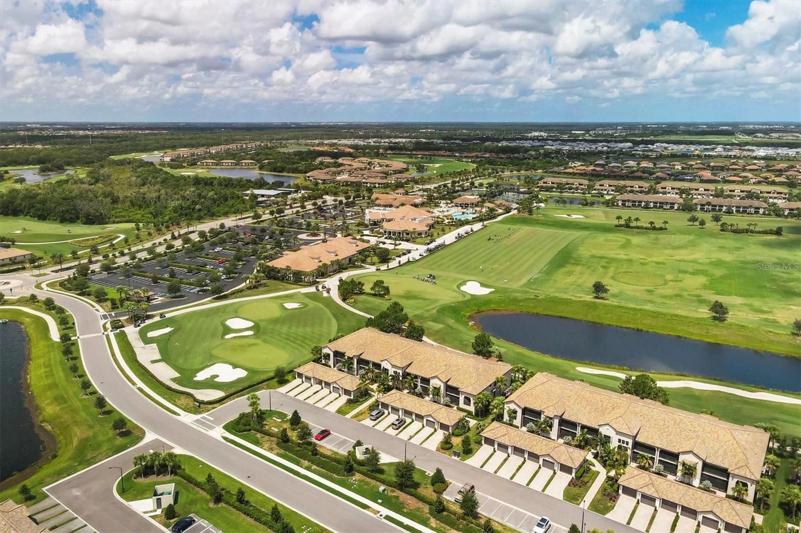 Image 4 of 70 For 5720 Palmer Circle 205