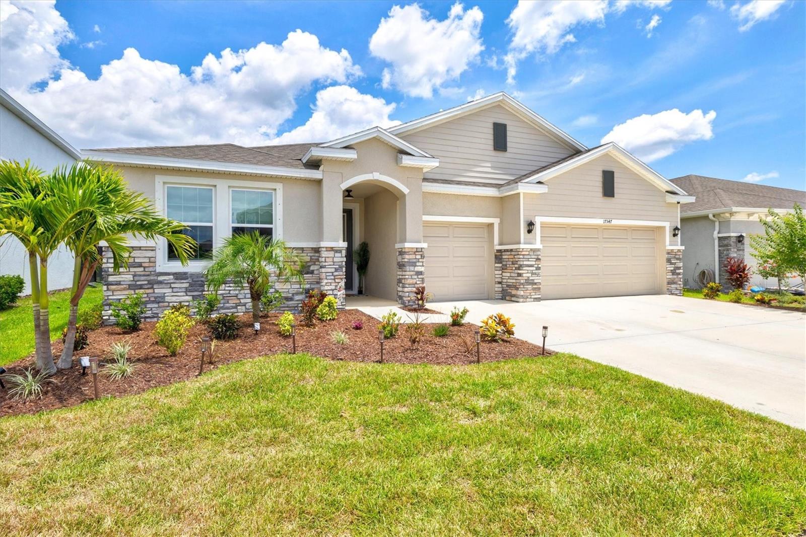 Details for 17547 Cantarina Cove, BRADENTON, FL 34211