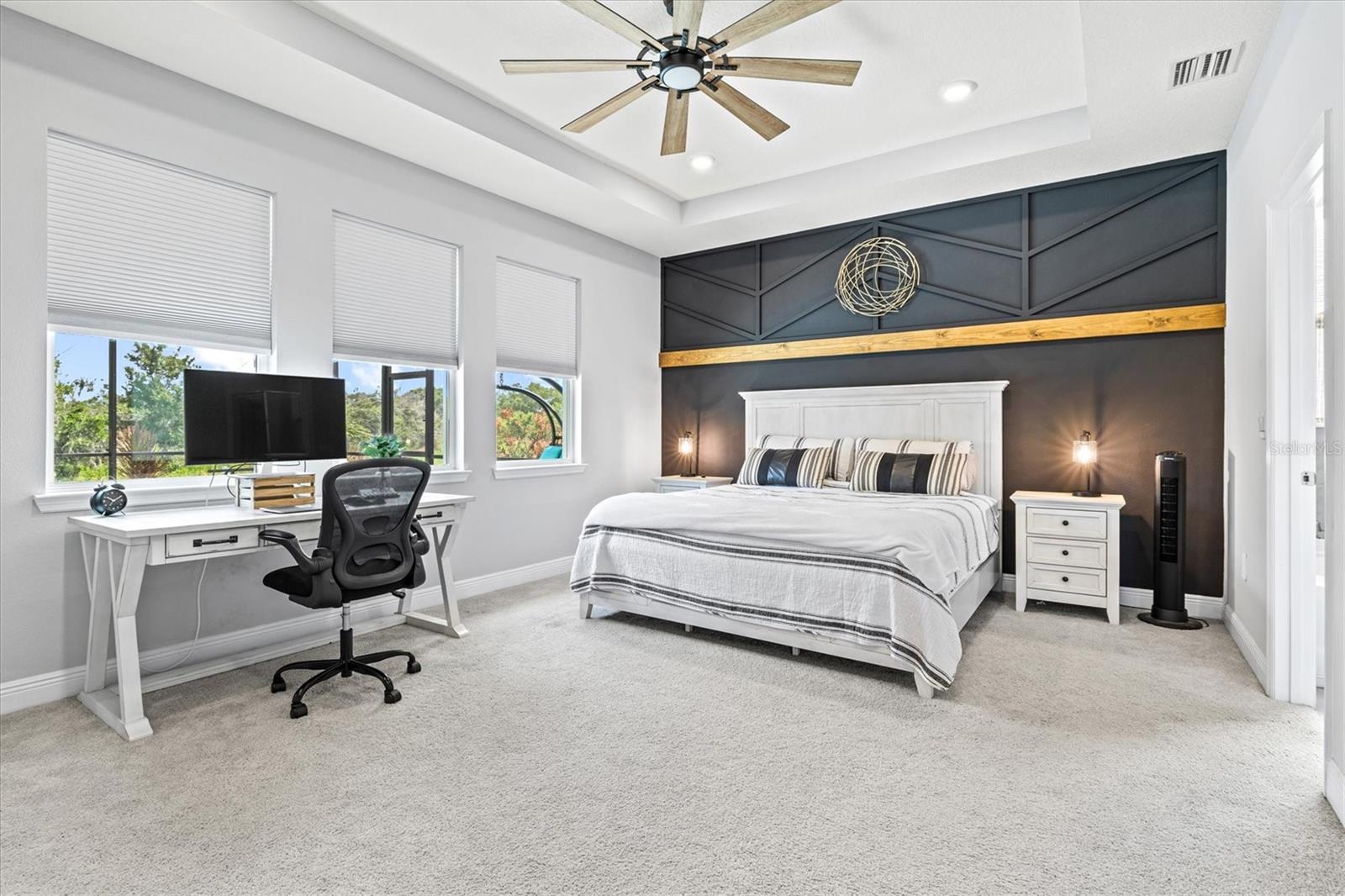 Image 13 of 53 For 17547 Cantarina Cove